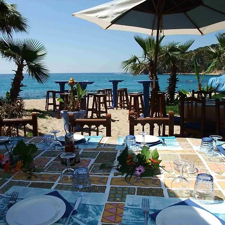 Апартаменты Cala Llevado *