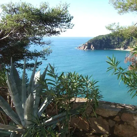 Cala Llevado Апартаменты Тосса-де-Мар