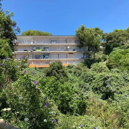 Апартаменты Cala Llevado
