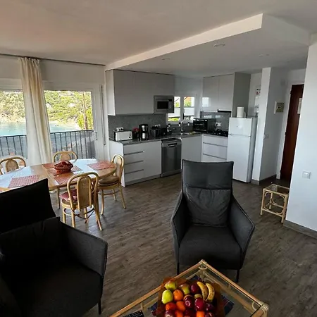 Cala Llevado Апартаменты *
