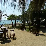 Apartament Cala Llevado *