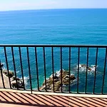 Apartament Cala Llevado *