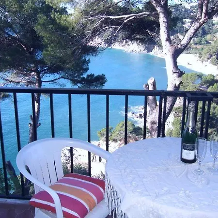 Cala Llevado