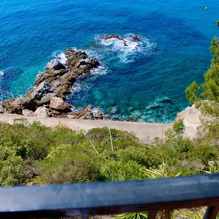 Cala Llevado